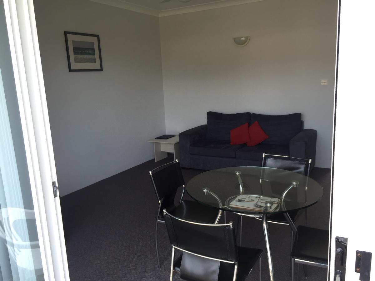 Aquarius Apartments Mollymook Bagian luar foto